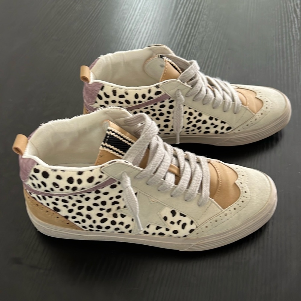 ShuShop Paulina High-top Sneaker